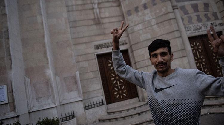 Suriyede bir devrin sonu: 61 yıllık Baas rejimi çöktü Rusya: Esad ülkeyi terk etti