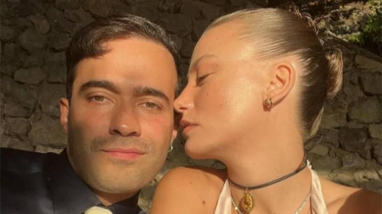 Serenay Sarıkaya ve Mert Demir çifti ayrılık iddialarının ardından ilk kez görüntülendi