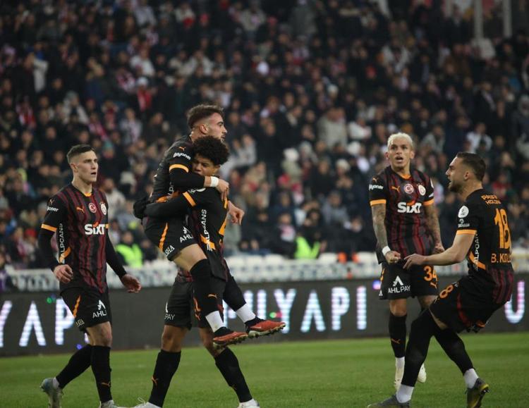 Barış Alper Yılmaz ve Osimhen depremi Forma giyemeyecek, Batshuayi’ye gün doğdu