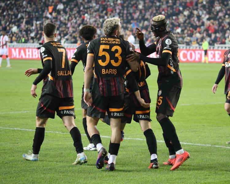 Barış Alper Yılmaz ve Osimhen depremi Forma giyemeyecek, Batshuayi’ye gün doğdu
