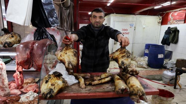 Adanada bu fiyata sakatat yok Cep yakıyor: Kasaplar Çarşısına adım atmak neredeyse parayla