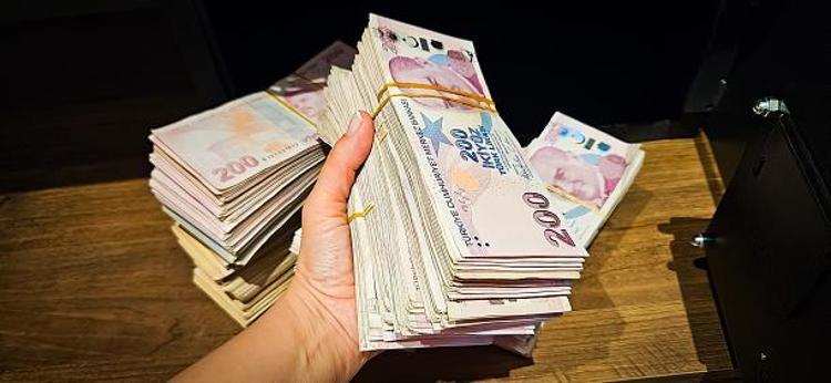 ‘YÜZDE 74’LÜK ARTIŞ FAHİŞ BİR ARTIŞTIR’