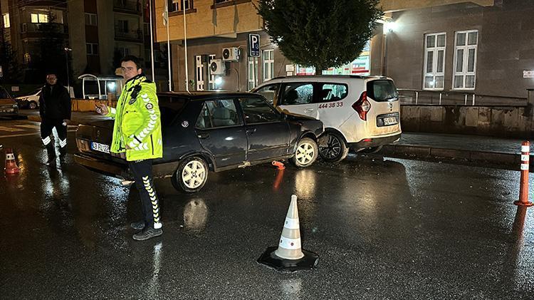 Kütahyada alkollü sürücü dur ihtarına uymadı yakalanınca hüngür hüngür ağladı
