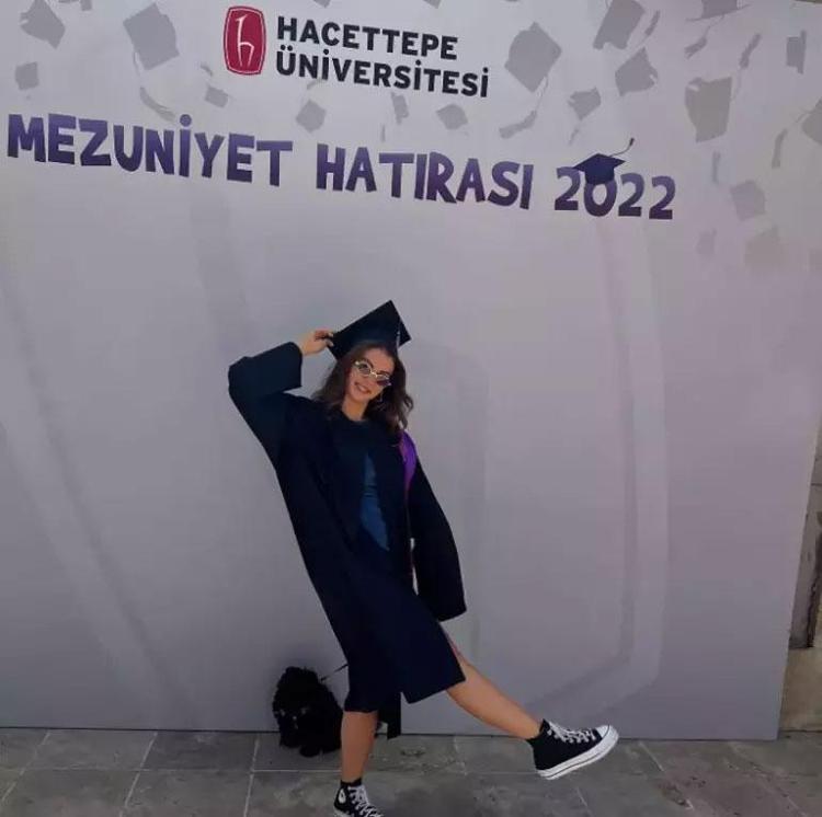 GEÇ GELEN MEZUNİYET