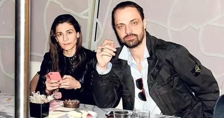 Gönlünü meslektaşına kaptırdı