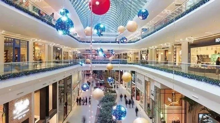 YILBAŞI AVM ÇALIŞMA SAATLERİ: 1 Ocak Çarşamba AVM’ler kapalı mı, saat kaça kadar hizmet verecek