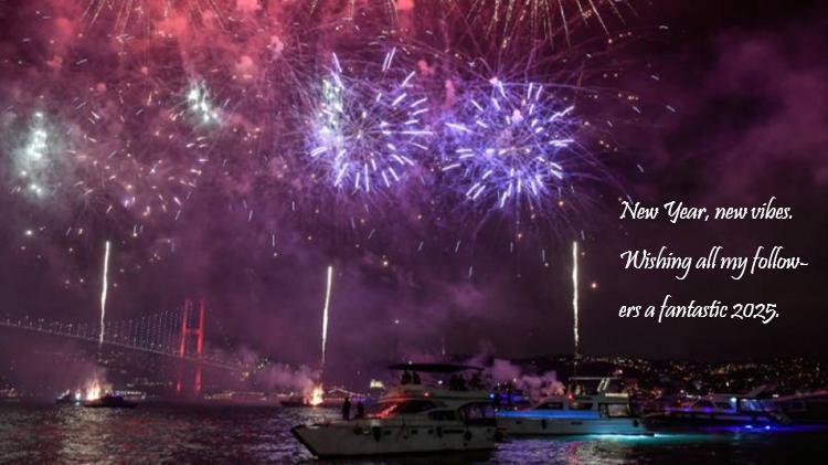 İngilizce yeni yıl kutlama mesajları 2025 Yabancı arkadaş, sevgili veya meslektaşlara resimli İngilizce yılbaşı tebrik mesajları