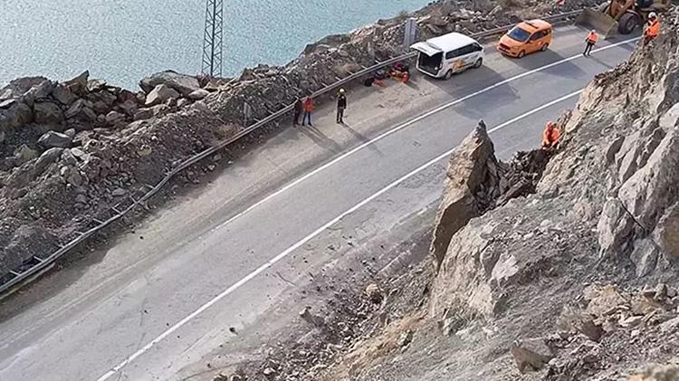 Artvinde neler oluyor Son 5 yılda 500den fazla doğal afet Vali turan Ergün soruları cevapladı