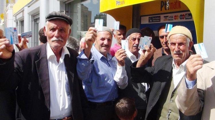 Emekli zammı sonrası gözler bankalarda İşte en yüksek promosyon tutarı