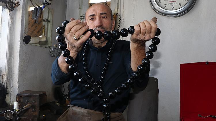 Erzurumda 43 yıl boyunca bekledi, şimdi 400 bin TLden satışa çıkardı
