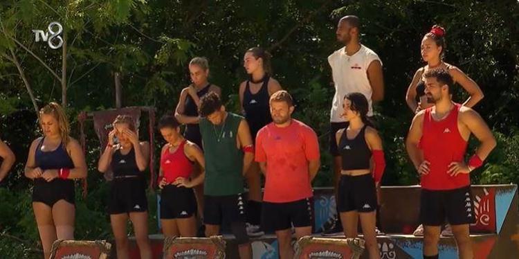 Survivorda ilk eleme adayı belli oldu Kaan ile Adem arasında gerginlik çıktı