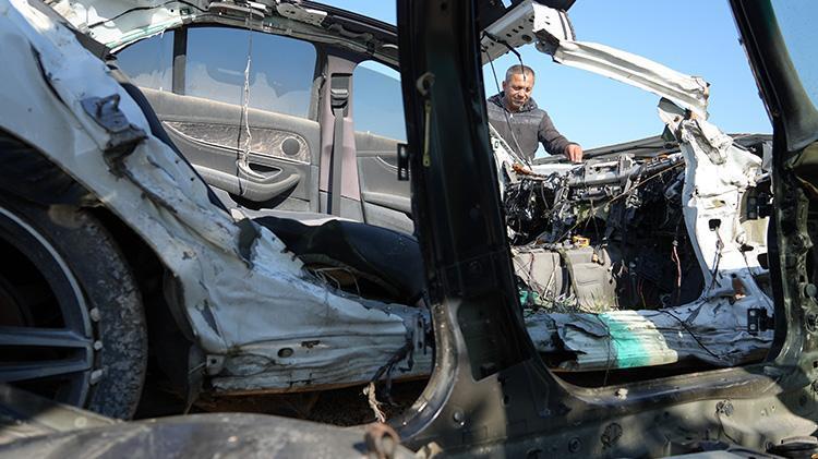 Antalyada trafikten men edilen araçlar çürümeye terk edilmiş Milli servetimiz heba oluyor