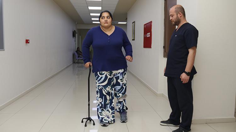 Amerikadan gelip Eskişehirde şifa buldu Felçli kadın Fizik Tedavi ile sağlığına kavuşacak