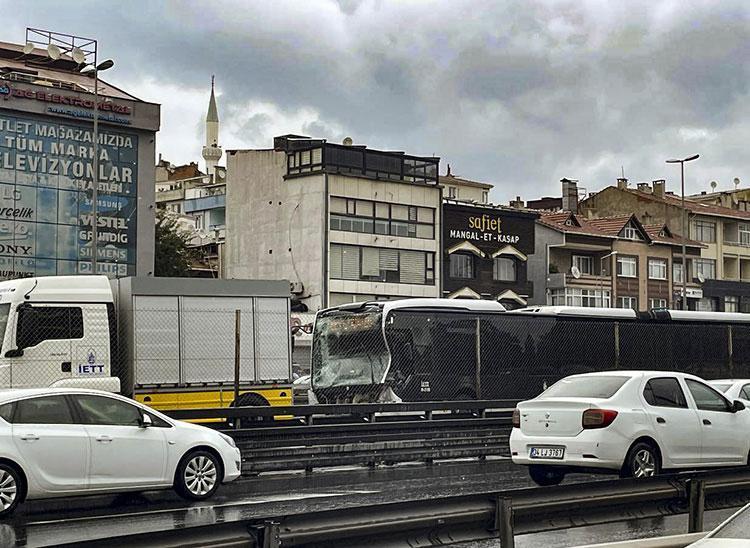 ‘KÖR NOKTADA AÇILMIŞ O YOL’