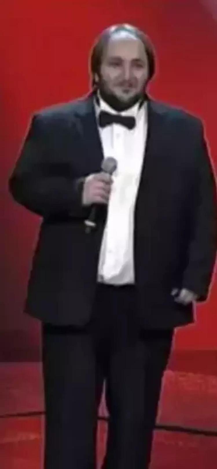 BAMBAŞKA BİRİ OLDU