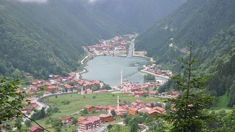 Boludaki yangın faciasının ardından gözler diğer turizm merkezlerinde Uzungölde otellere yangın önlemi çağrısı