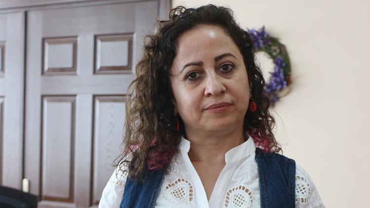 Antalyada atık kumaşlar geri dönüşümle çanta oluyor