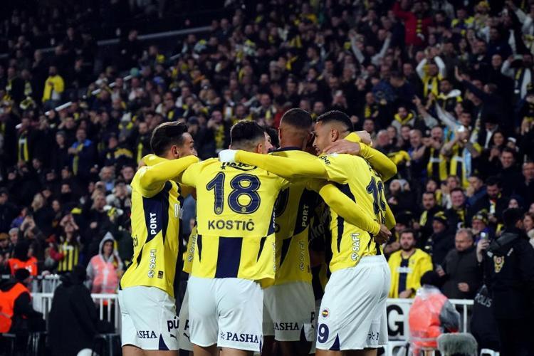 Osayi-Samuel gidiyor, yeni sağ bek belli oldu Ognjen Mimovic ile anlaşma sağlandı