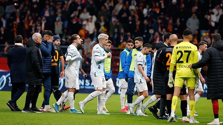 Sahadan çekilme kararı Adanada yankı buldu Adana Demirspor: Defalarca 4. hakeme bildirdik