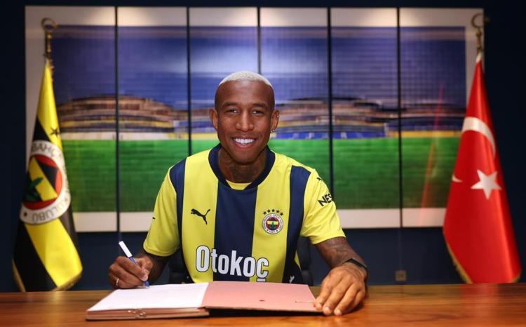 Fenerbahçenin yeni transferi forma giymeden ayrıldı 6 milyon Euro verildi, başka takıma imza attı