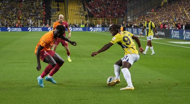 Galatasaray-Fenerbahçe derbisinin hakemi belli oldu İşte derbinin sürpriz VAR hakemi
