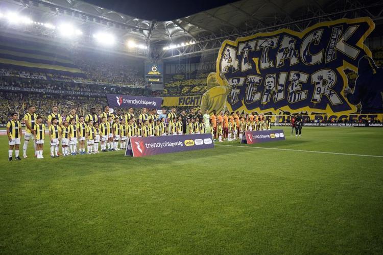 Galatasaray-Fenerbahçe derbisinin hakemi belli oldu İşte derbinin sürpriz VAR hakemi