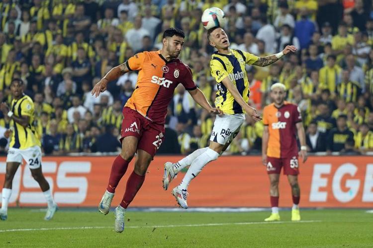 Galatasaray-Fenerbahçe derbisinin hakemi belli oldu İşte derbinin sürpriz VAR hakemi