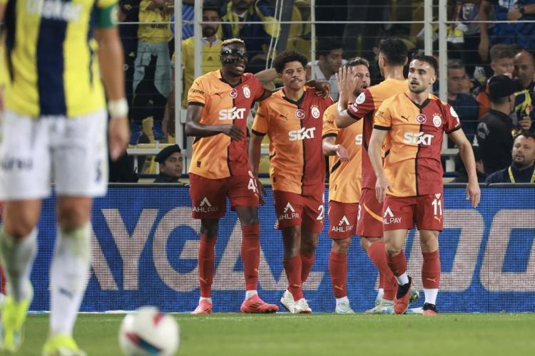 Galatasaray-Fenerbahçe derbisinin favorisini açıkladı: Oyun gücü ve form durumuyla bir adım önde