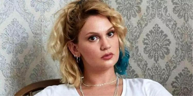 AŞK İDDİASINA JET YALANLAMA