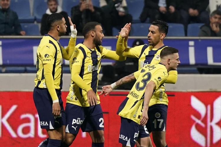 Osayi Samuel, Fenerbahçeyle anlaşamadı Ayrılığı açıkladılar, Mourinho kapıya koydu