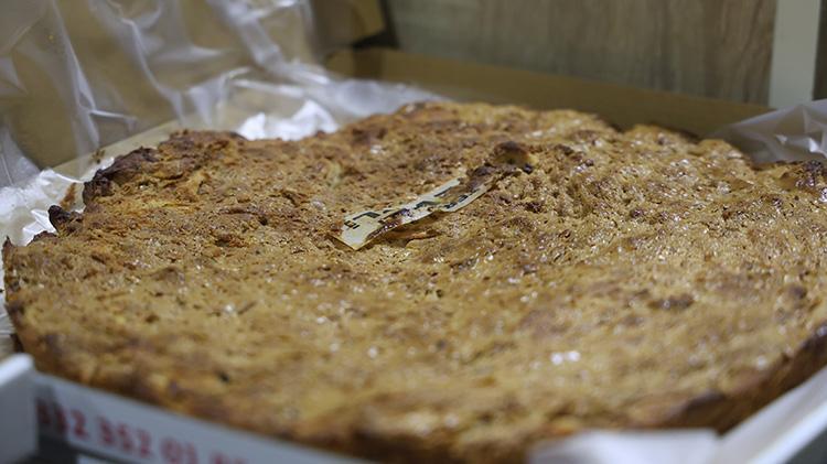 Konyada Ramazan ayının vazgeçilmez lezzeti; odun ateşinde tahinli pide