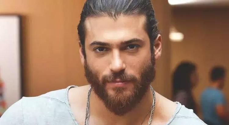 Can Yaman 11 milyonluk Instagram hesabını kapayıp yenisini açtı
