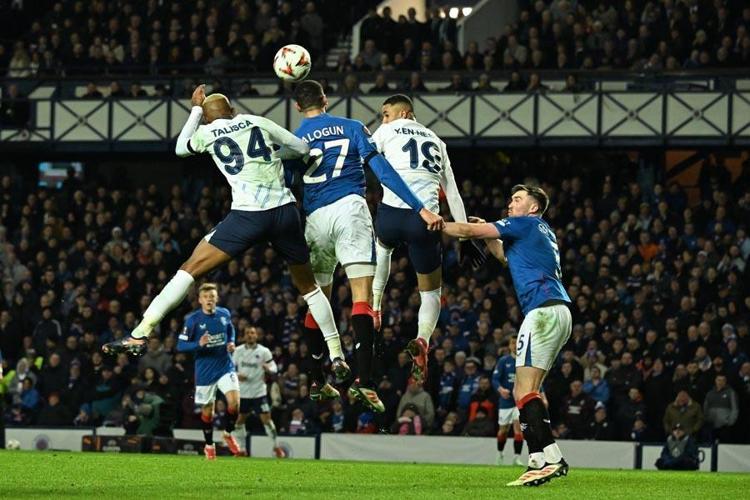 Rangers Fenerbahçe maçından tur atlayanı penaltılar belirledi