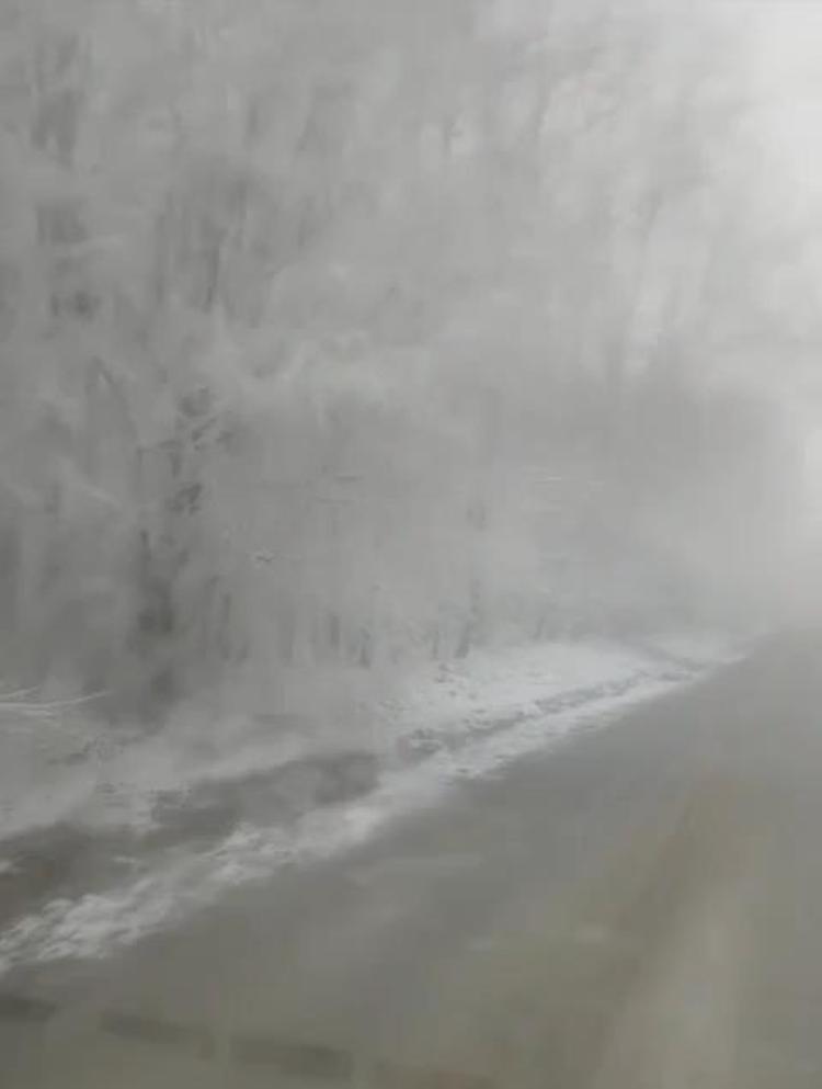 Kar yağışı İstanbulda başladı Meteoroloji son dakika uyardı, daha da etkili olacak, saat verildi