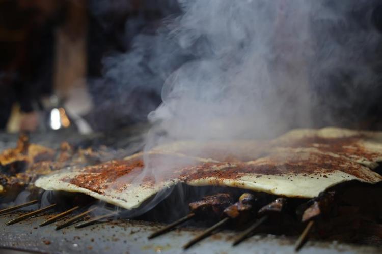 İftardan sahura her vakit tüketiliyor Ramazan geldi Diyarbakırda ciğere talep arttı