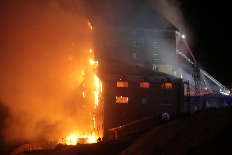 Kartalkayadaki Grand Kartal Otel yangınına ilişkin bilirkişi raporu hazırlandı