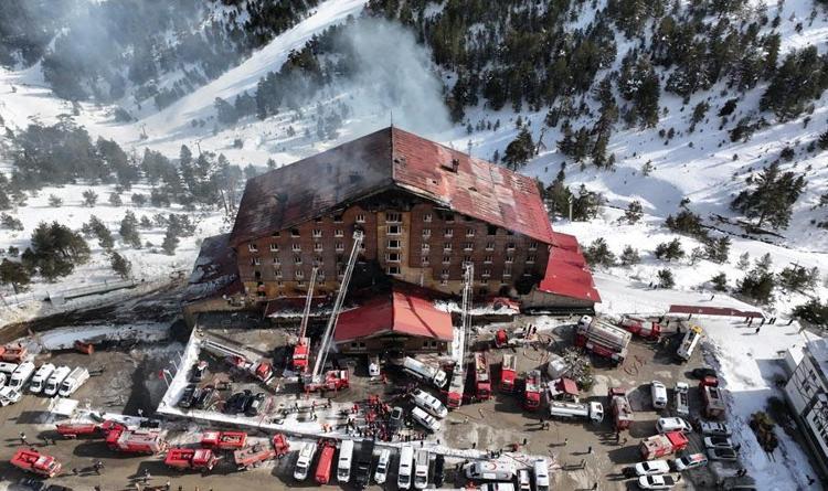 Kartalkayadaki Grand Kartal Otel yangınına ilişkin bilirkişi raporu hazırlandı
