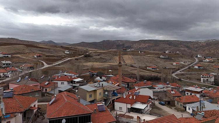 Kayserideki bu köyde 17 yıldan beri süren gelenek bu sene de devam etti Sofralar kuruldu, hep beraber iftarlar yapıldı