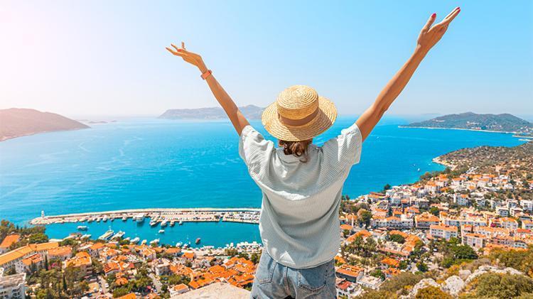 Tatil sezonu hızlı başladı, bayram öncesi ek seferler olacak ‘Nisan ayı dolu geçecek’