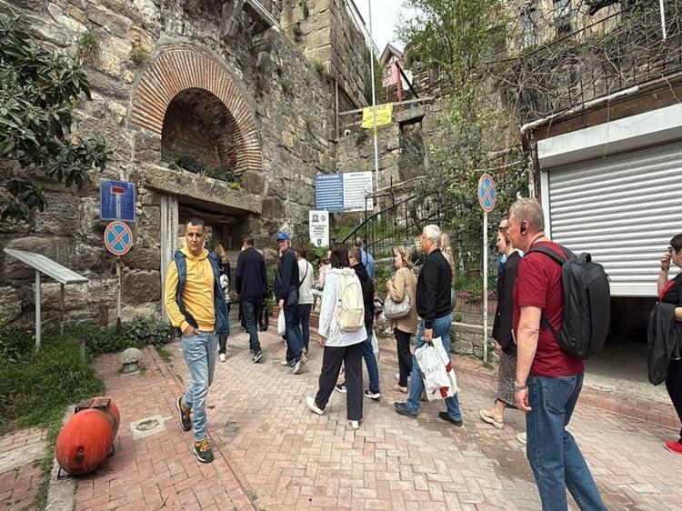 MİSAFİRLERİMİZİ BEKLİYORUZ