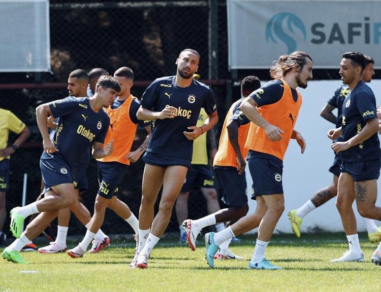 Jayden Oosterwoldeyi dünya devine yazdılar Fenerbahçede erken ayrılık