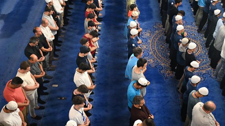 Bayram Namazı Kaçta Bayram Namazı Saat Kaçta Namaz Saatleri İl İl Bayram Namazı Saatleri