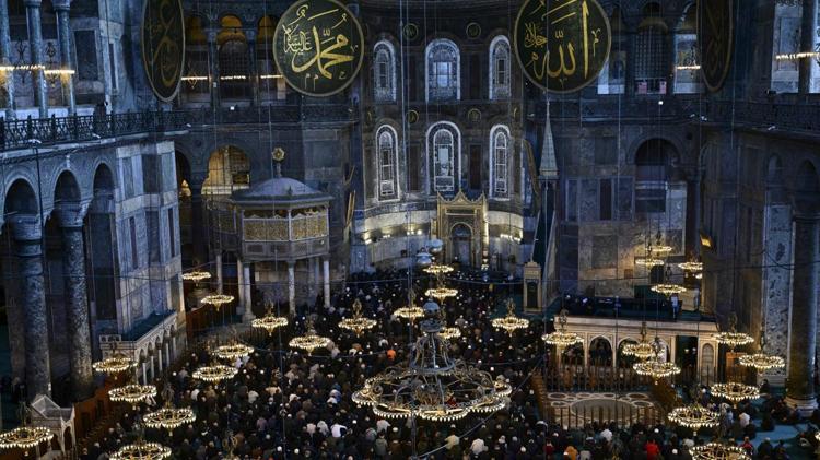 Bayram Namazı Kaçta Bayram Namazı Saat Kaçta Namaz Saatleri İl İl Bayram Namazı Saatleri