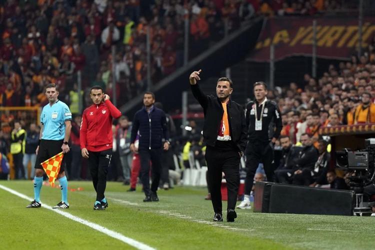 Beşiktaş-Galatasaray derbisi öncesi belli oldu Okan Buruk kadroyu değiştirdi, işte ilk 11ler