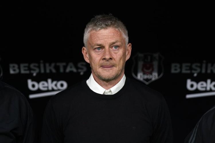 Beşiktaş-Galatasaray derbisinde kırmızı kartlar olay oldu Eski hakem açıkladı: Kararı yanlış, VAR olmaz