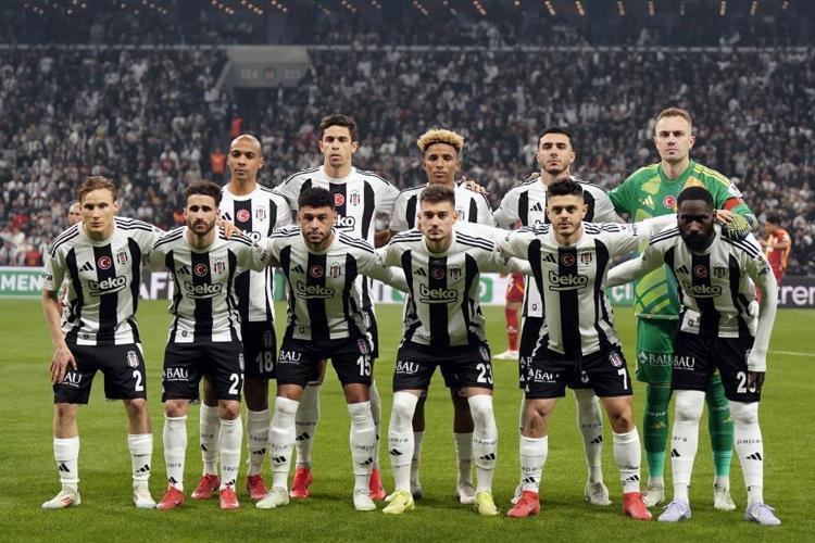 Beşiktaş-Galatasaray derbisinde kırmızı kartlar olay oldu Eski hakem açıkladı: Kararı yanlış, VAR olmaz