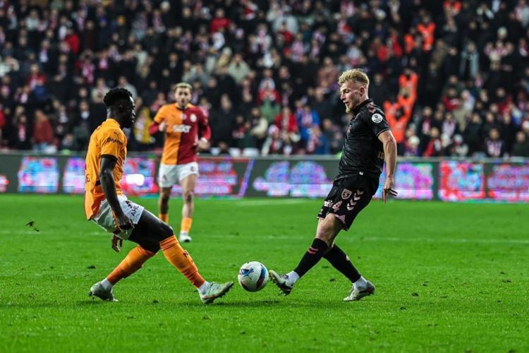 Victor Osimhen dayanamadı, itiraf etti Olay ayrılık sözleri: Galatasaray kalbimde olacak, sezon sonu...