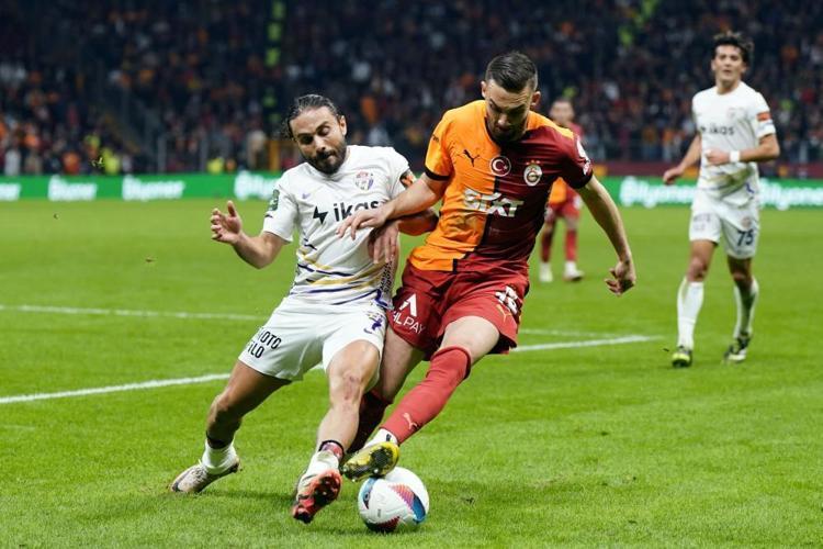 Berke Özerin yeni takımı herkesi şoke edecek Süper Lig deviyle görüşmeler hızlandı