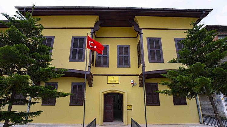 Atatürkün Kırk asırlık Türk yurdu sözü Adanada bu evde yaşıyor
