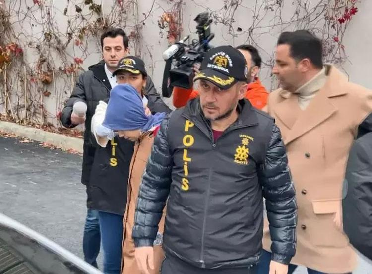 Babam Melikeyi öldürmeden önce kalorifer peteğine zincirledi